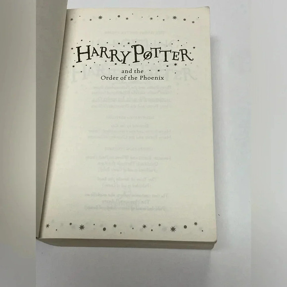 Harry Potter and the Order of the Phoenix - Book 5 | Softcover 📚 - Picture 6 of 16